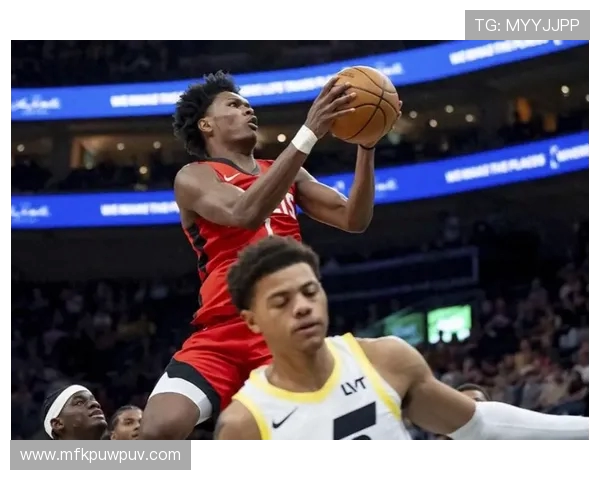 2009年NBA季后赛火箭对爵士的精彩对决回顾与分析