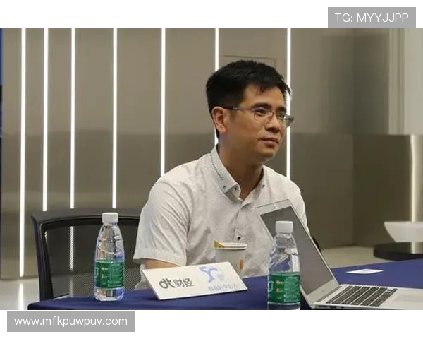 吴强专访：从青涩少年到篮球巨星的奋斗与成长之路